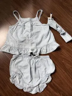 BabyGAP デニム風セットアップ