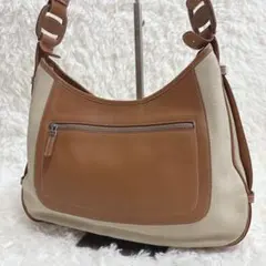 Salvatore Ferragamo キャンバス×レザー　ワンショルダーバッグ