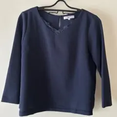 NATURAL BEAUTY BASIC ネイビー Vネックシャツ Sサイズ