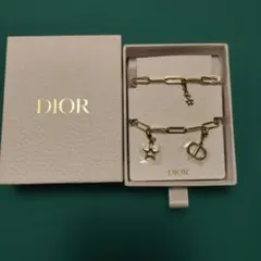 DIOR チャームストラップ ゴールドカラーのサムネイル