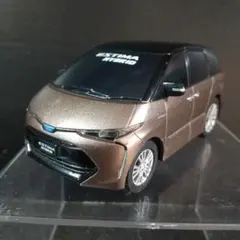 トヨタ プルバックカー 『 エスティマ ハイブリッド 』(メタリックブラウン)のサムネイル