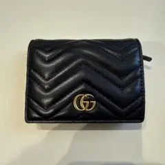 GUCCI GGマーモント 二つ折り財布 ブラック