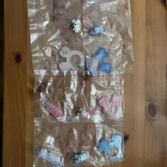 TWICE LOVELYS アクリルカラビナ　4個セット