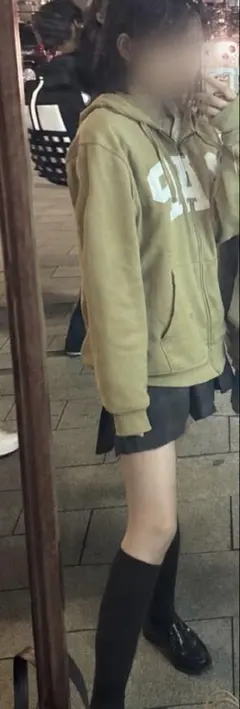 GAPパーカー