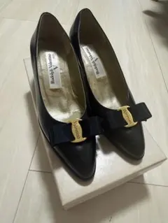 Valentino 黒リボン付きレザーシューズのサムネイル