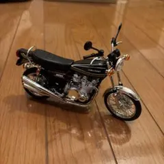 アオシマ　Kawasaki 900 Super 4 (Z1) 茶玉　1/12のサムネイル