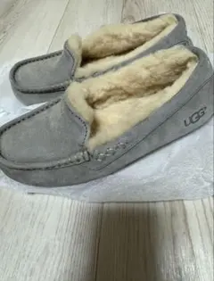 2025年最新】ugg モカシンの人気アイテム - メルカリ