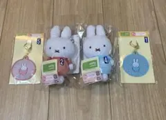 ミッフィー　タイトーくじ　マスコットバッジ　D賞　おまけ付き