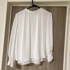 a.v.v.長袖ブラウスのサムネイル