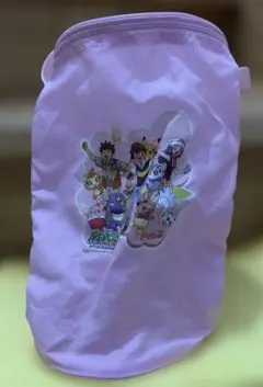 ピンクのキャラクターイラストバッグ　ポケモン　コカコーラの景品