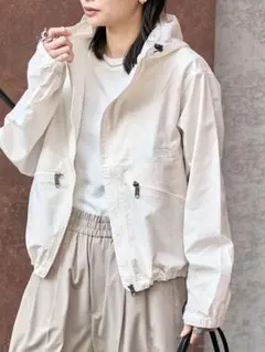 ザノースフェイス　Short Compact Jacket　ナチュラル