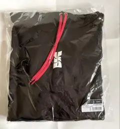 浦和レッズ　プルオーバーパーカー(URD)黒×白　サイズL 【新品未使用未開封】