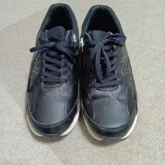 new balance ブラックスニーカー 2E WW363BK8