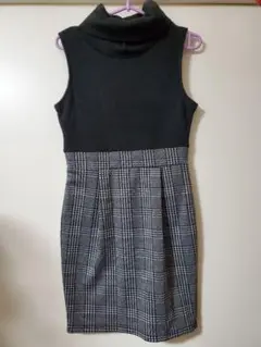 ノースリーブタートルネックワンピース