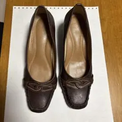 ブラウンレザー パンプス