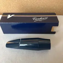 Item thumbnail for item 5cba4cbd-6407-4f0c-b20d-dee58cd93c1b