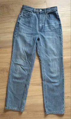 美品 GU ハイウエストストレートジーンズ ライトブルー Sサイズ