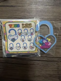 TREASURE TRUZ ハート型カラビナ CHILL