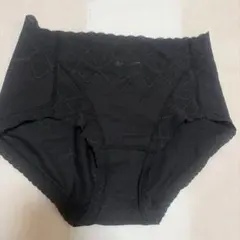 MARUKO カーヴィシャスカレス ショーツのサムネイル
