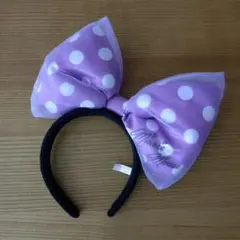 ミニーちゃん　ビッグリボンカチューシャ　ミニーマウス　パープル
