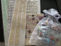 カラフルなスパンコール&シールセット