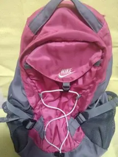 NIKE リュック ピンク/グレー 使用感あり