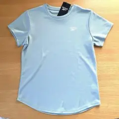 【新品未使用】Reebok ライトグリーンTシャツ　Ｍサイズのサムネイル