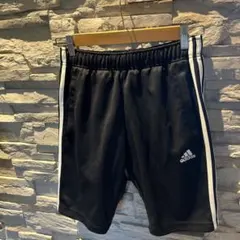 adidas ブラックショートパンツ Sサイズ