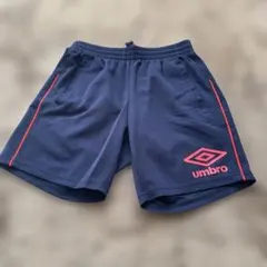 umbro ネイビー ハーフパンツ