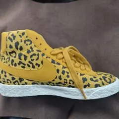 2026年最新】NIKE レオパード スウェットの人気アイテム - メルカリ