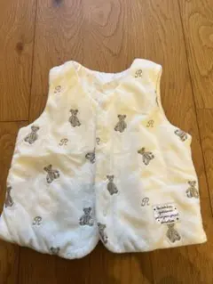 Bebe　マイクロフリース　クマ刺繍ベスト