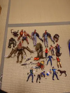 トイビズ バイオハザードウィリアム クレア ゾンビコップ レオン リッカー トイビズ バイオハザードウィリアム クレア ゾンビコップ レオン