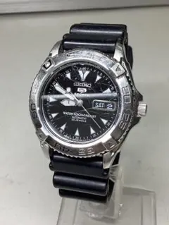 SEIKO 5 スポーツ 自動巻き腕時計 ブラック