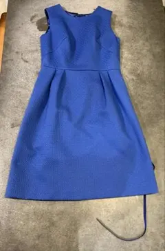 AIMER ノースリーブ青いひざ丈ワンピース