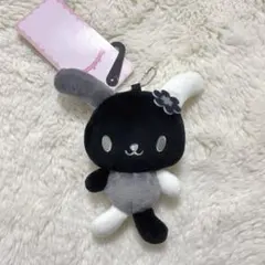 ウサハナ　サンリオ　ぬいぐるみ　マスコット　モノクロ　モノトーン　アベイル