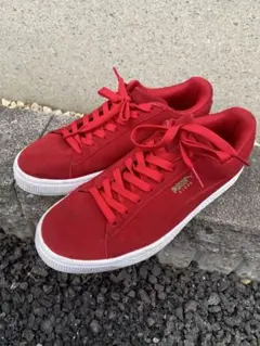 赤 スニーカー