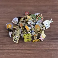 t*o様 フランス　ピンズ 雑貨 ヴィンテージ ピンバッジ　まとめ　50個セット