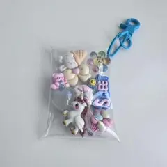 ガチャ詰めポーチ風　キーホルダー　キャンディバッグキーホルダー　ユニコーン