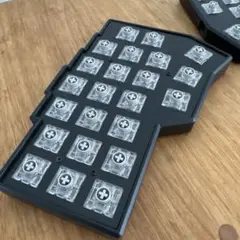 Corne V4 Chocolate 左右分割キーボード