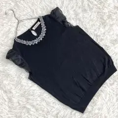 『アプワイザーリッシェ』 (2) フリル袖ニットプルオーバー ビジュー 涙開き