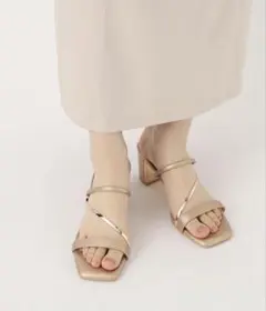 エスペランサ　ゴールドラインプレートヒールミュール