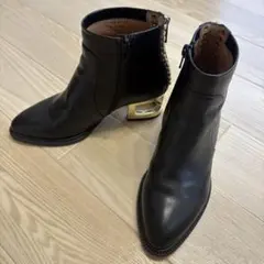 ジェフリーキャンベル　蹄ヒール ショートブーツのサムネイル