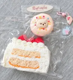 BubbleLand kumo cloud　苺ケーキ　くまドーナツ　 スクイーズ