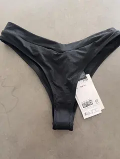 H&M 新品未使用　ビキニ　水着　ショーツ　黒　ブラック　XS Sのサムネイル