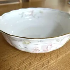 Item thumbnail for item 5a4569a3-24b4-4200-bbdd-3028bf1275cc