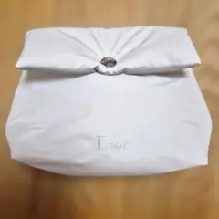 Dior ノベルティ　ホワイトポーチ