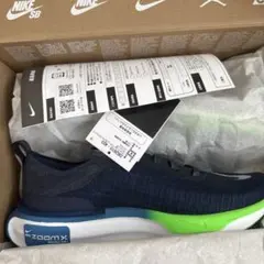 ナイキ　インヴィンシブルラン3 25.5cm