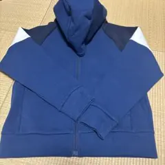 ユニクロ　パーカー