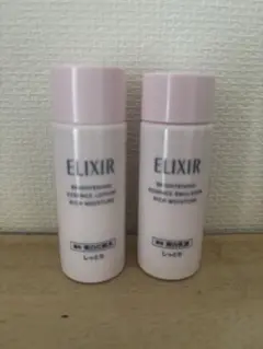 ELIXIR ブライトニング 化粧水 乳液 セットしっとりのサムネイル