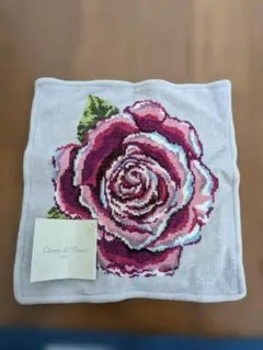Champ de Fleurs バラ刺繍ハンカチ